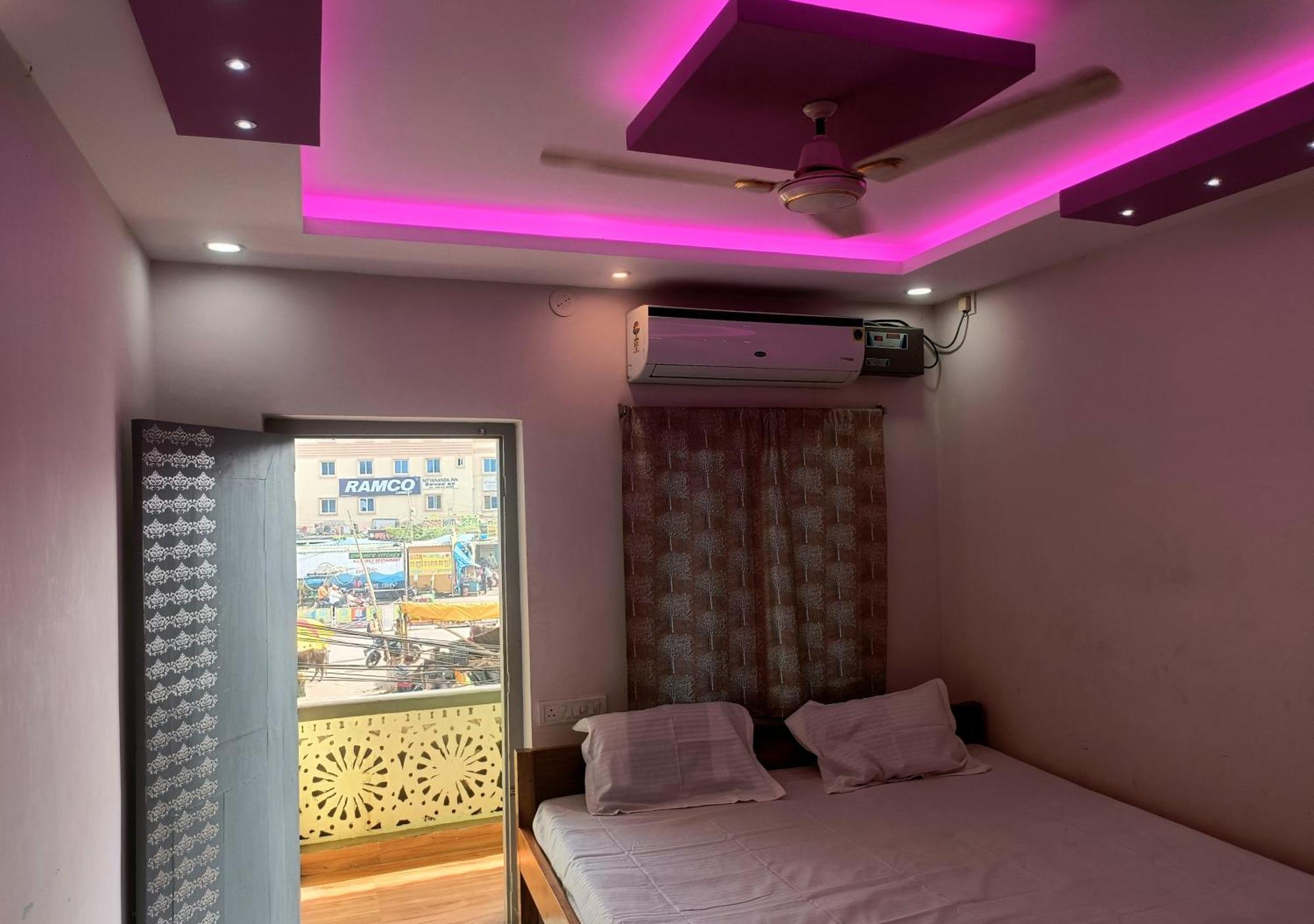 Hotel Grand View Puri Eksteriør bilde
