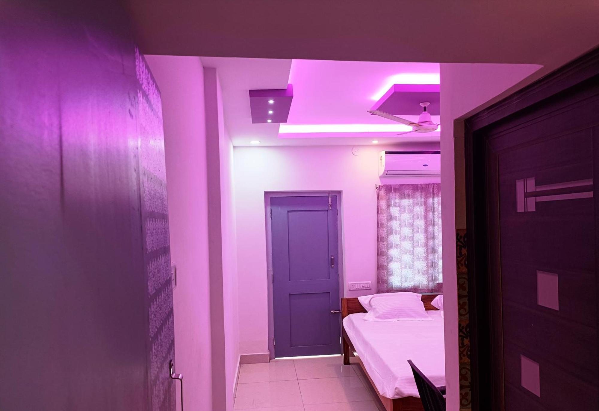Hotel Grand View Puri Eksteriør bilde