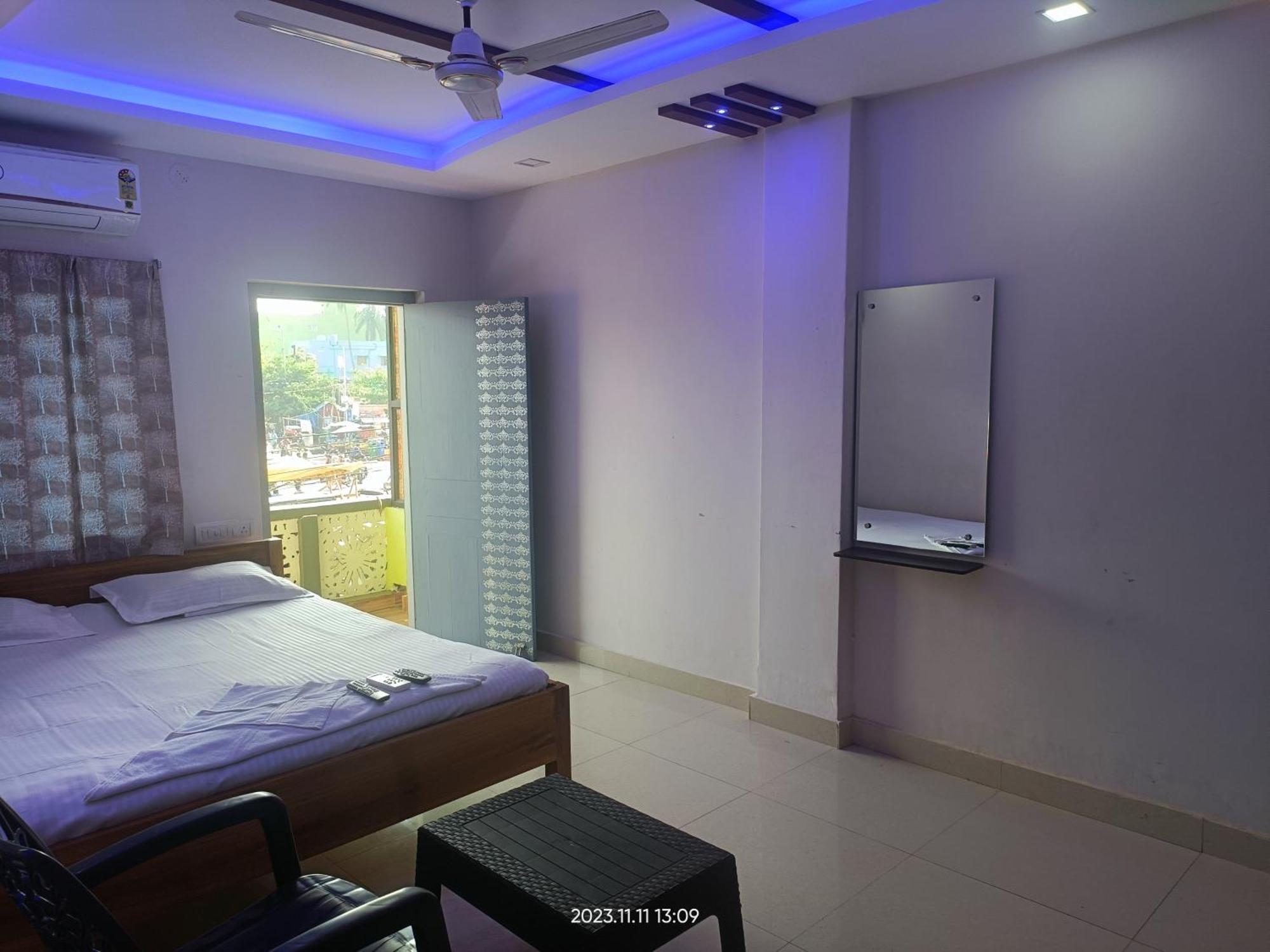 Hotel Grand View Puri Eksteriør bilde